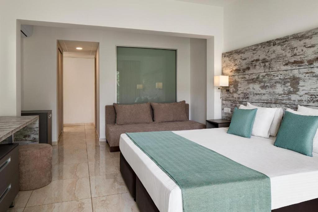 Freij Hotel & Resort - Adults Only Айя-Напа Экстерьер фото